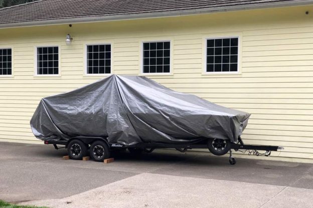 Oversized and Large Tarps - 5 Benefits for Your Next Event